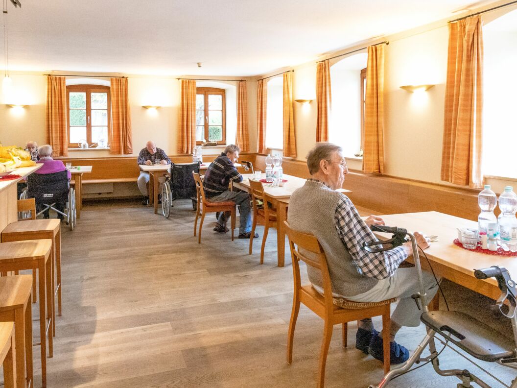 Pflege und Betreuungszentrum Hohenpolding Aloisium Pflegemanagement AG